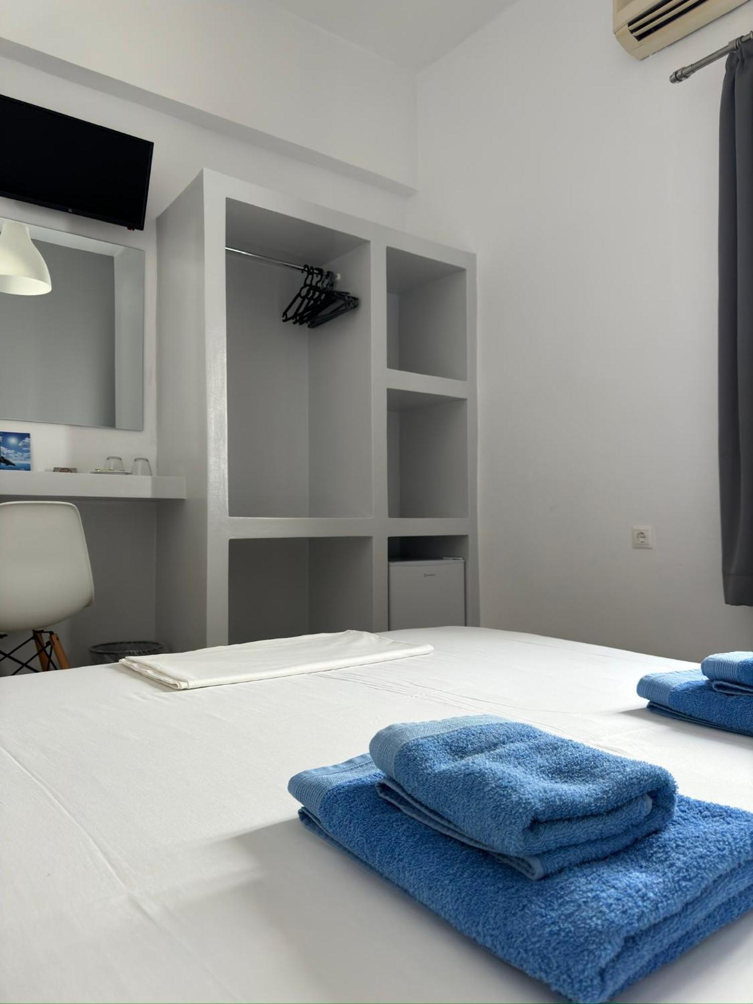 Aelia Rooms & Apartments Chora  Esterno foto